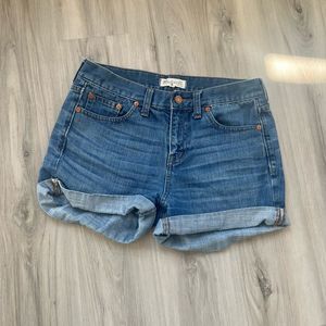Madewell 26 Denim Cuffed Jean Shorts